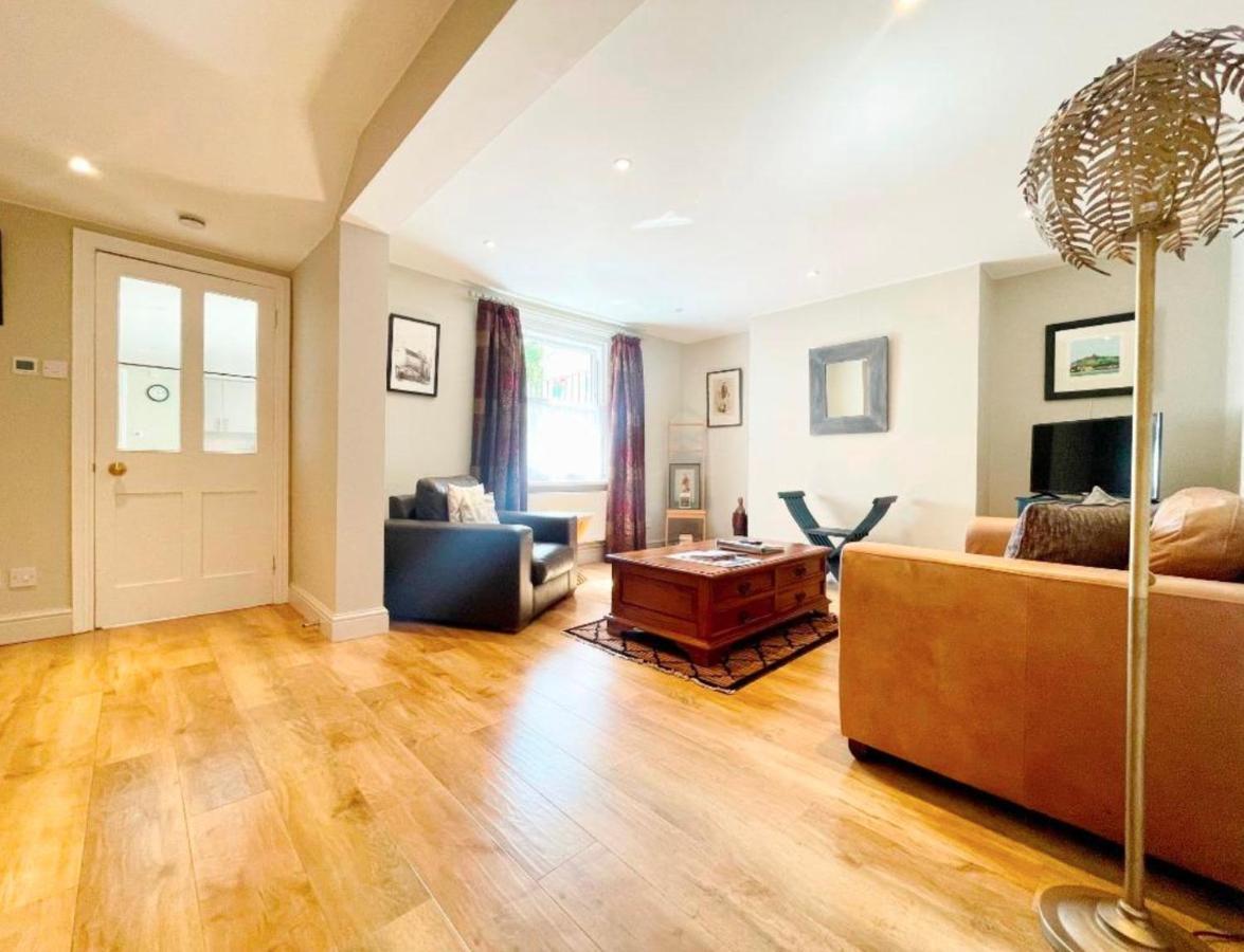 Cheltenham Central Apartment, Parking, Close Bars & Restaurants Esterno foto