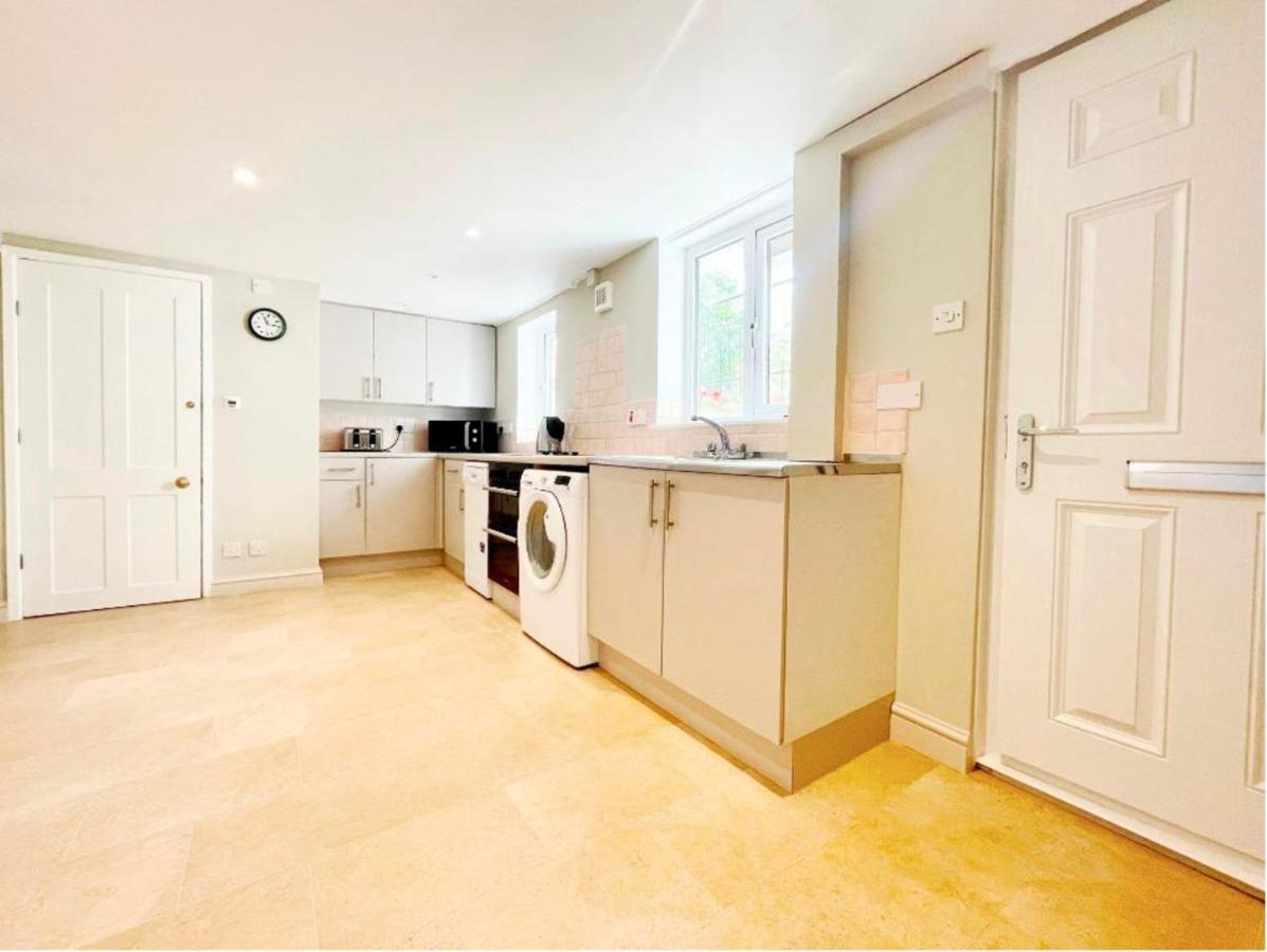 Cheltenham Central Apartment, Parking, Close Bars & Restaurants Esterno foto