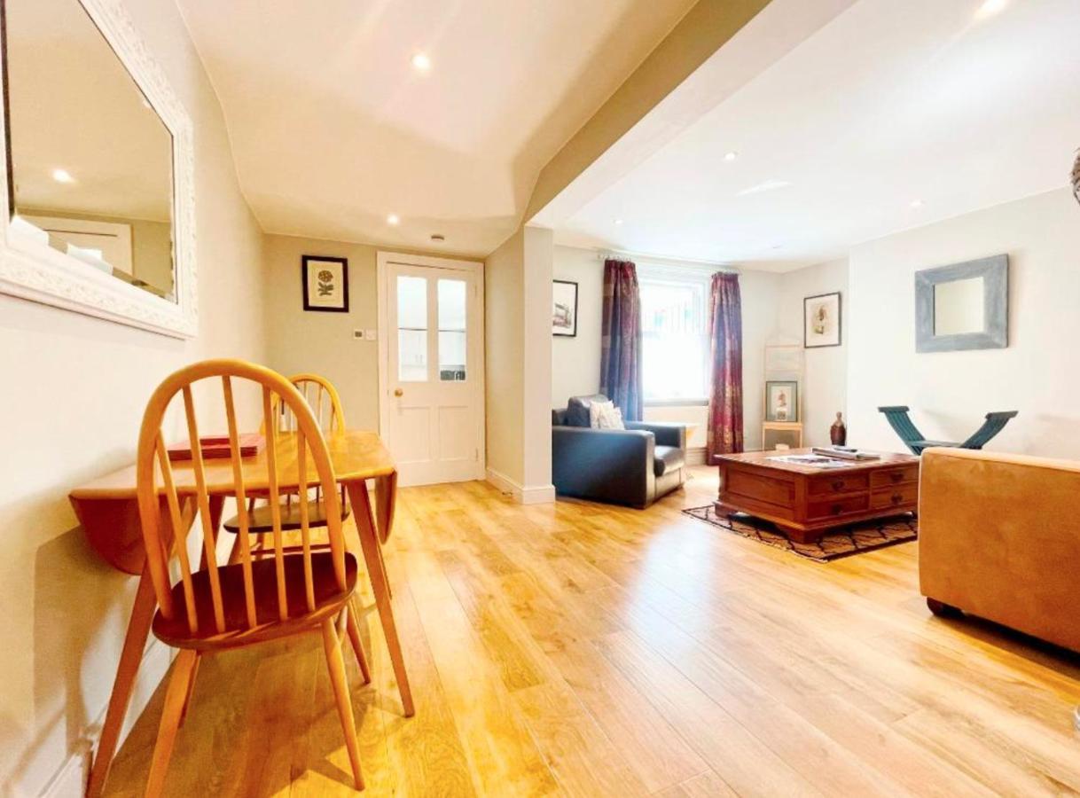 Cheltenham Central Apartment, Parking, Close Bars & Restaurants Esterno foto